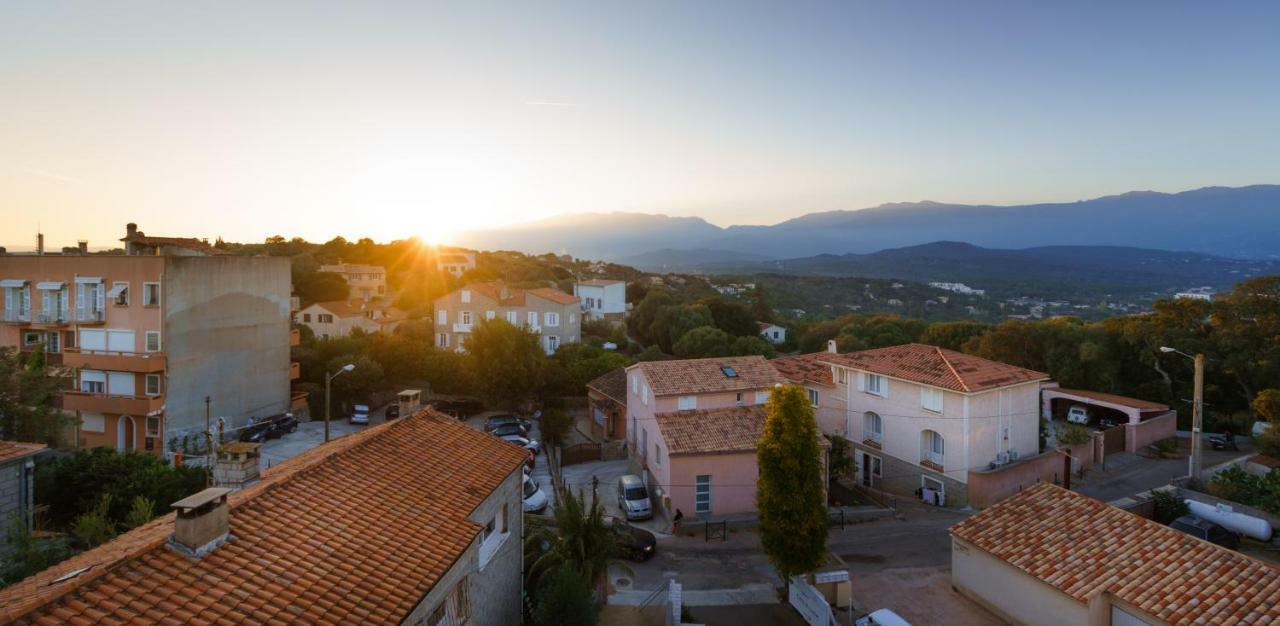 Citta Di Lume Suites & Lofts Porto-Vecchio  Extérieur photo